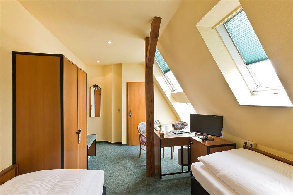 Hotel Katharinenhof Werdau Extérieur photo