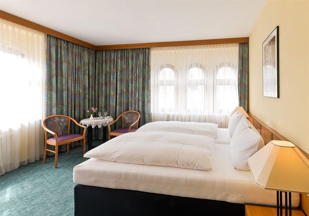 Hotel Katharinenhof Werdau Extérieur photo